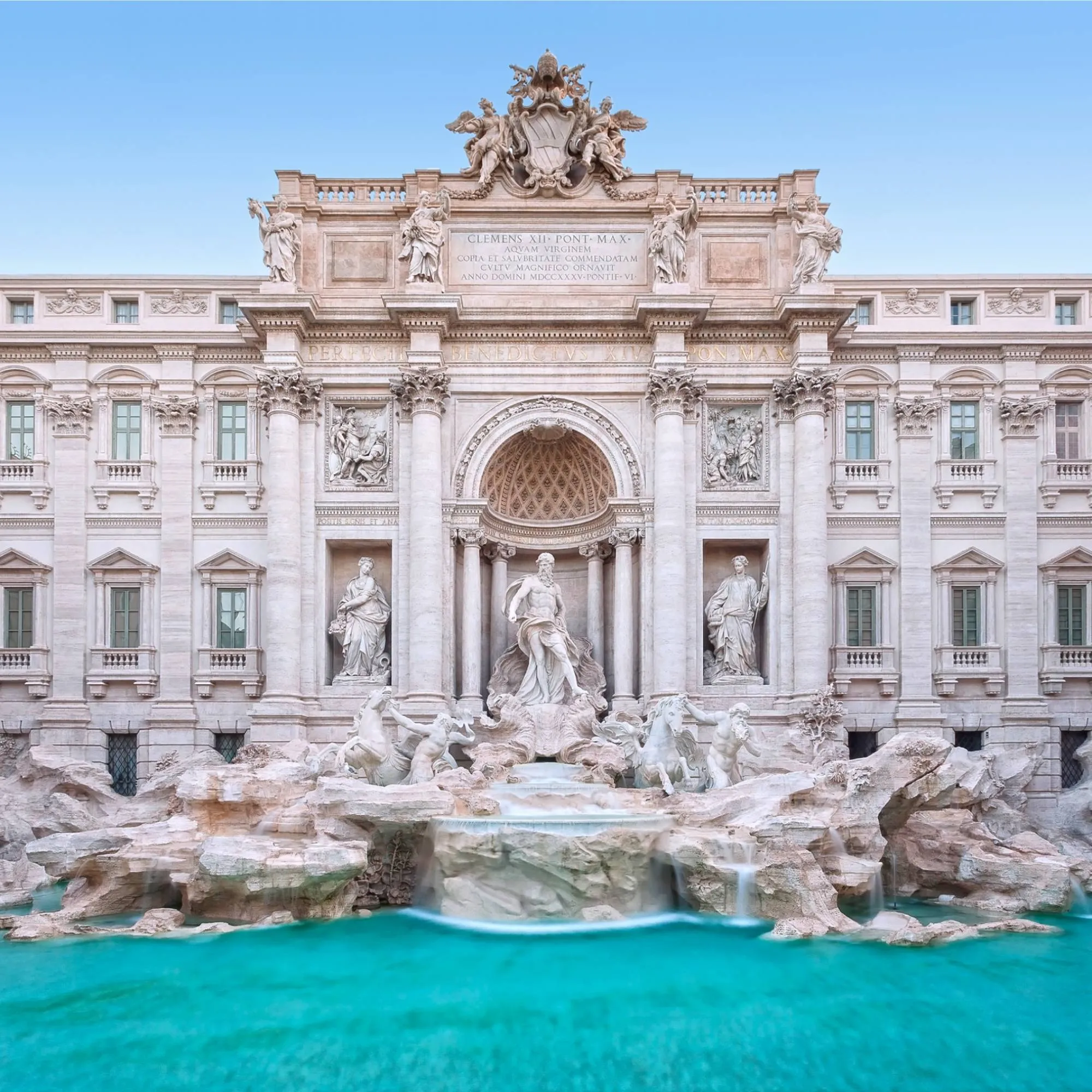 fontana-di-trevi-2-quadrata